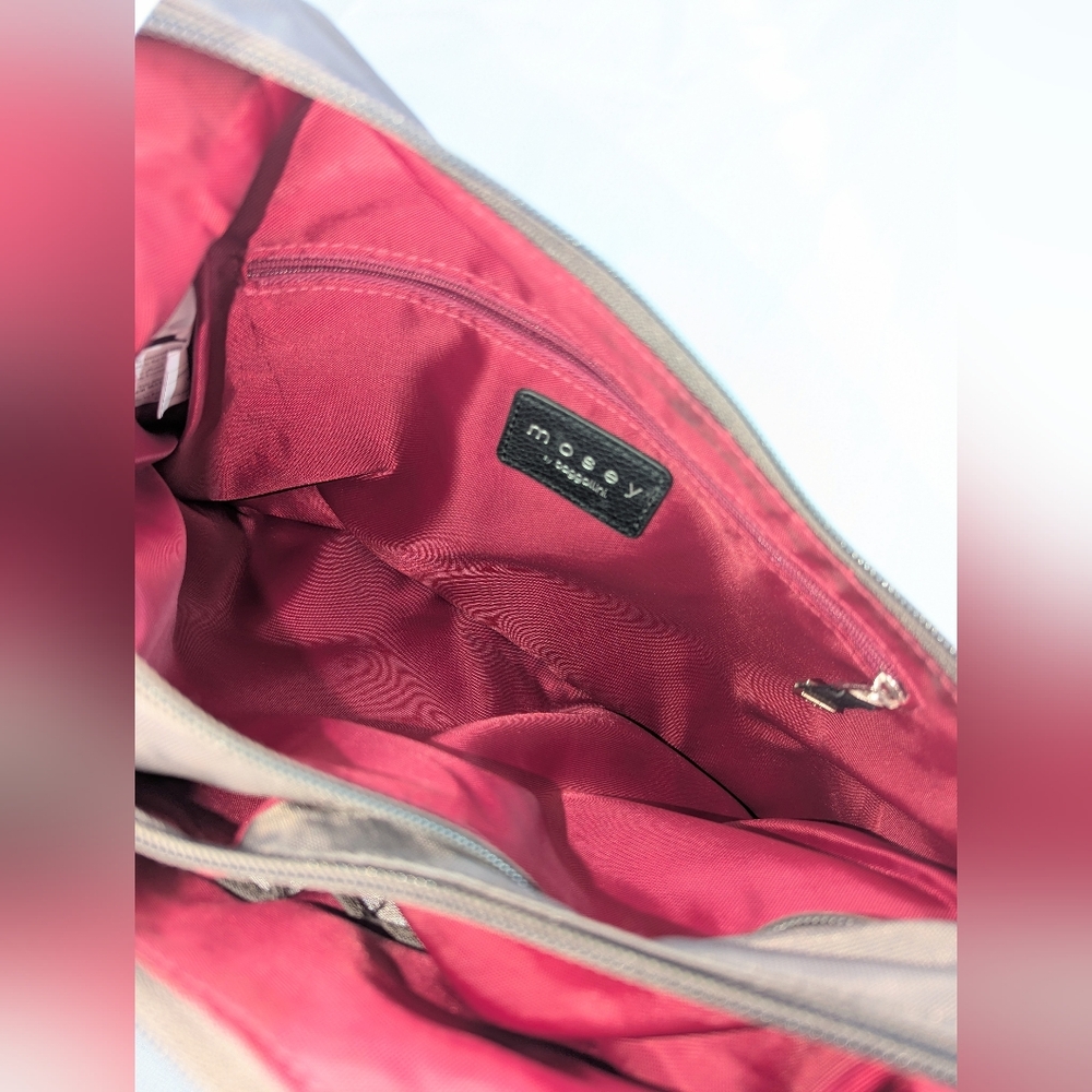 Mosey By Baggallini Convertible Shoulder Bag - Picture 5 of 16
